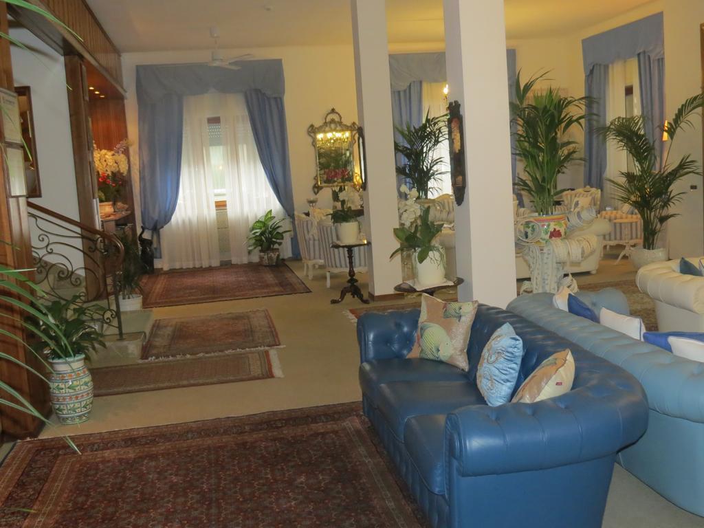 Hotel Tirreno Forte dei Marmi Luaran gambar