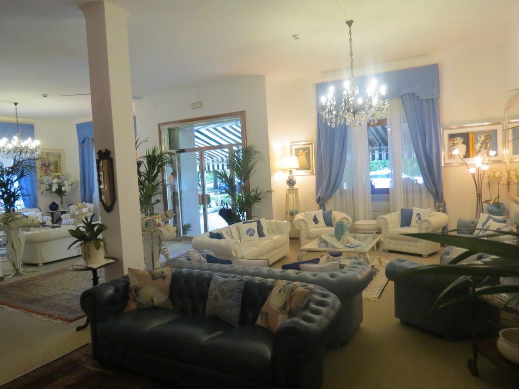 Hotel Tirreno Forte dei Marmi Luaran gambar